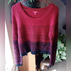 Sweater Large Red with black, zipper detail